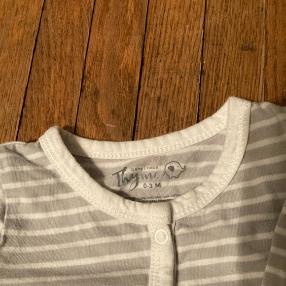 Baby Clothing Bundle with Stripes and Floral Patterns - Picture 14 of 16